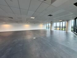 Woods Square (D25), Office #624029391